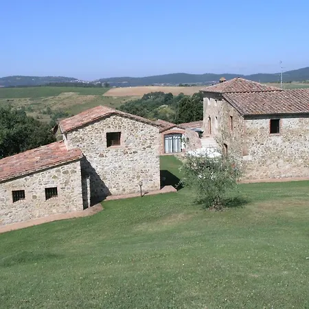Castello Di Modanella 라폴라노테르메