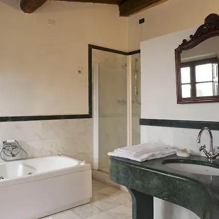 Castello Di Modanella Apartmán